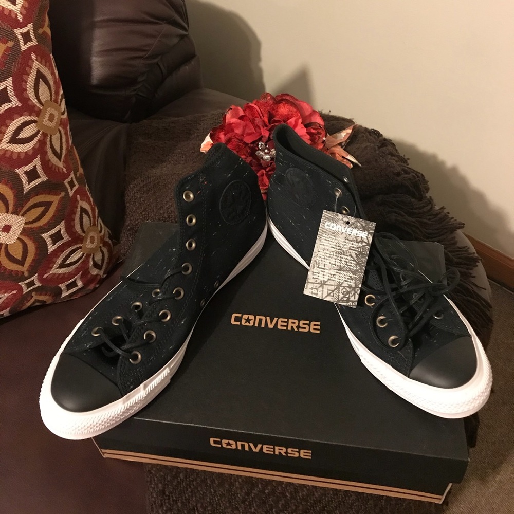 Men’s High Top Converse Sneakers